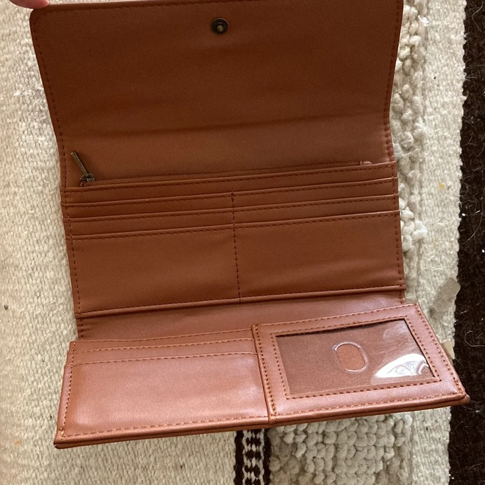 Wallet - Picture 3 of 3